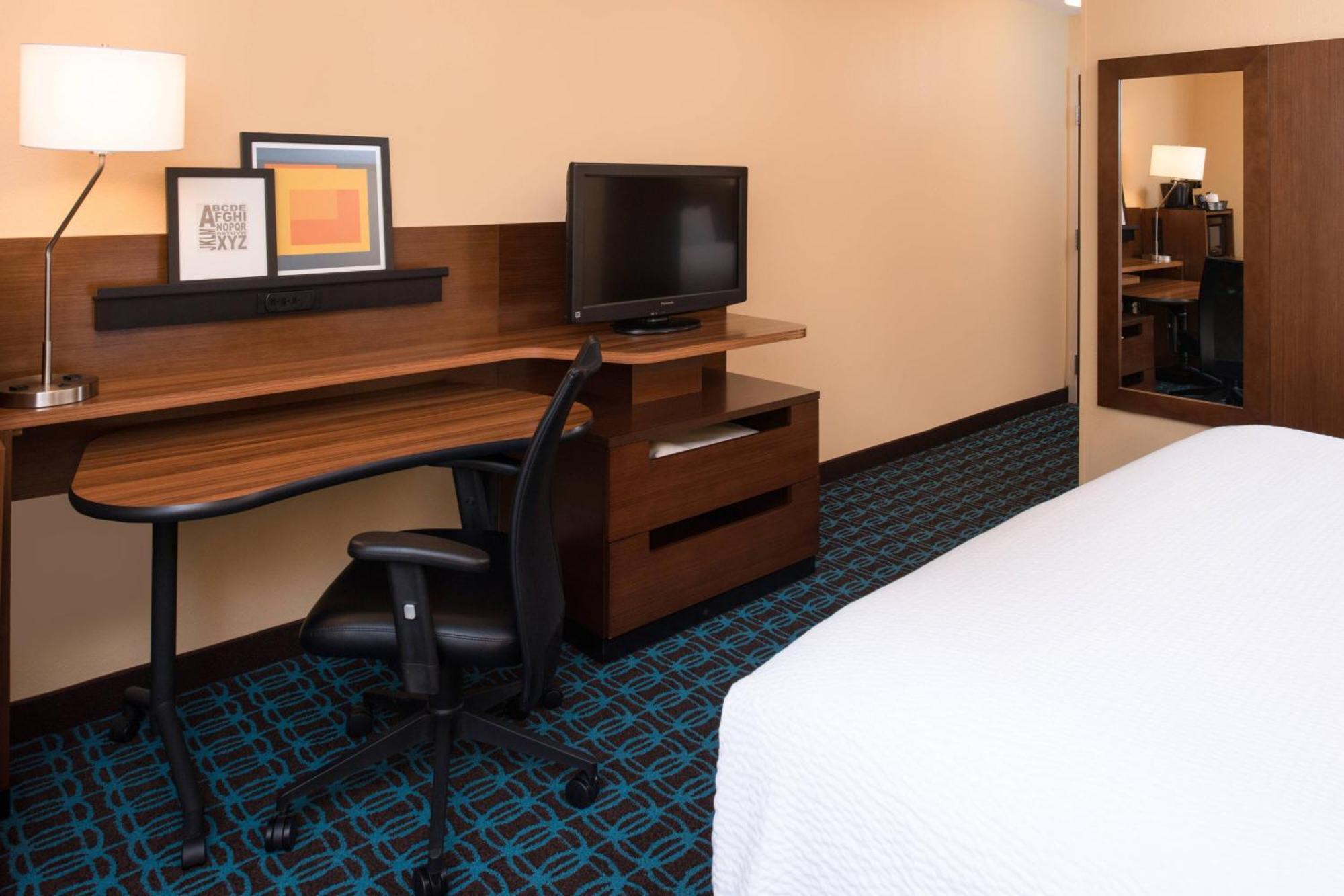 Fairfield Inn Orlando Airport מראה חיצוני תמונה